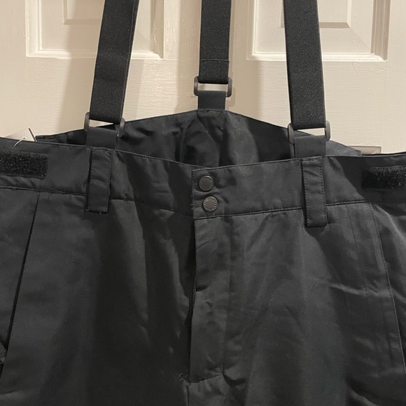 McKinley men’s Large MCK FROST ski pants with suspenders. 100% polyester - Picture 3 of 16